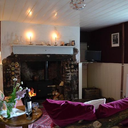 New Inn Brilley Whitney Extérieur photo