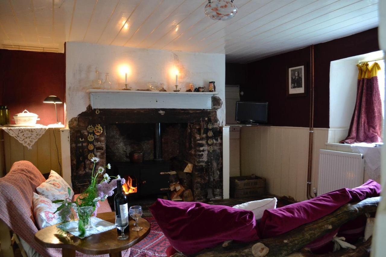 New Inn Brilley Whitney Extérieur photo